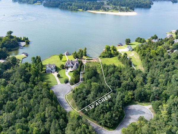 2415 Grand Harbour Court, Lizella, GA 31052