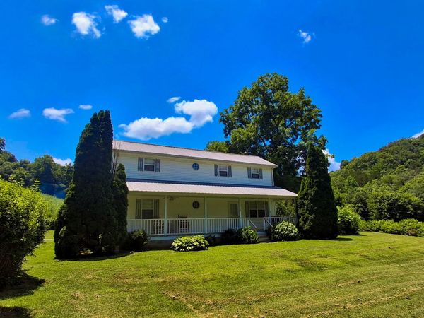 2260 Lawrence Branch Rd , Beechgrove, TN 37018