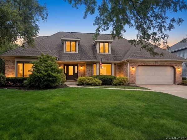 510 De Lasalle Avenue , Naperville, IL 60565