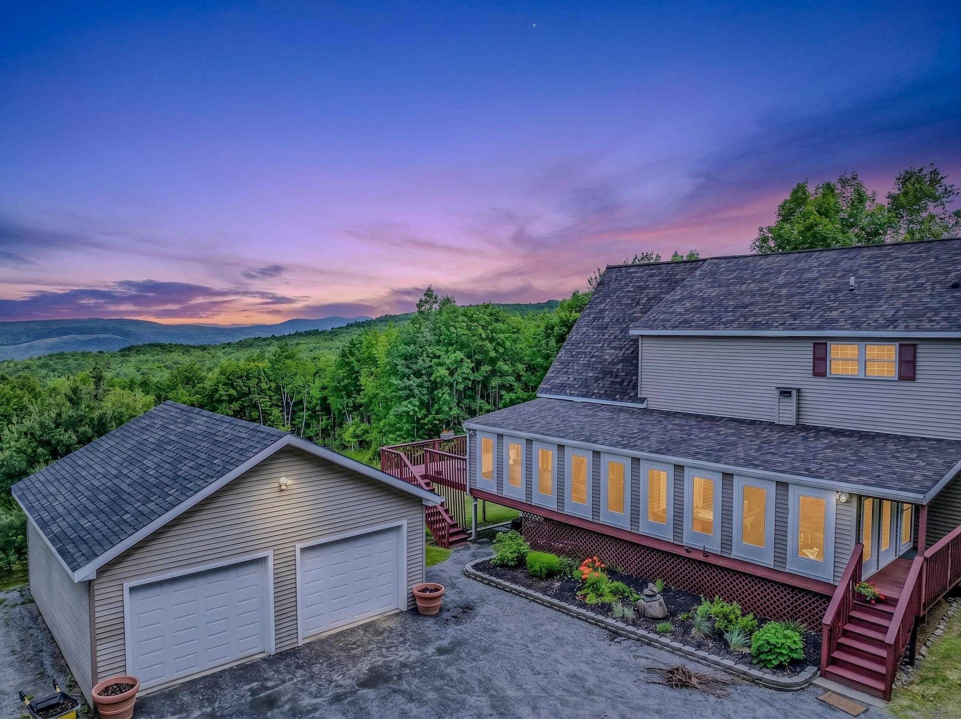 1562 Broomstick Hill Road Littleton, NH 03561