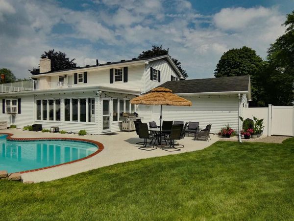 3256 BITTERS COURT, Green Bay, WI 54301