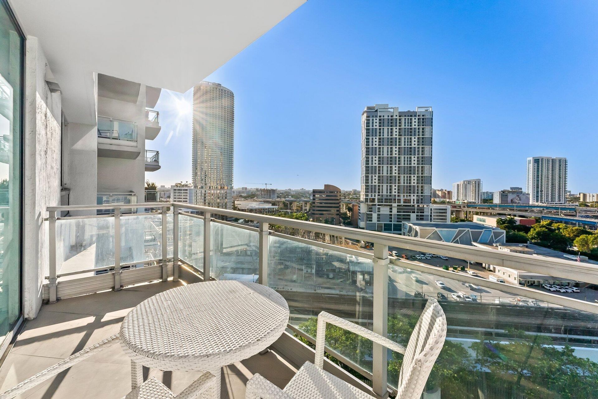 90 SW 3rd Street, Unit 1410, Miami, FL 33130 Photo