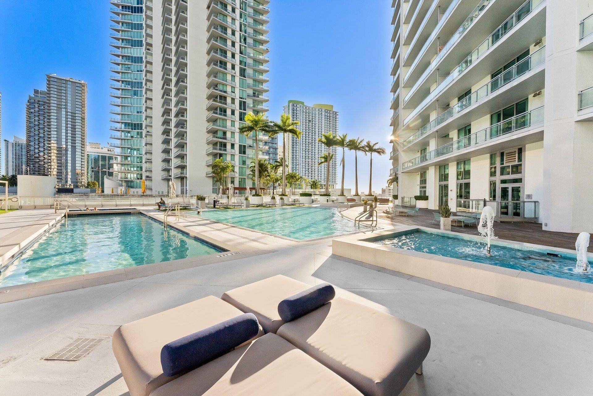 90 SW 3rd Street, Unit 1410, Miami, FL 33130 Photo