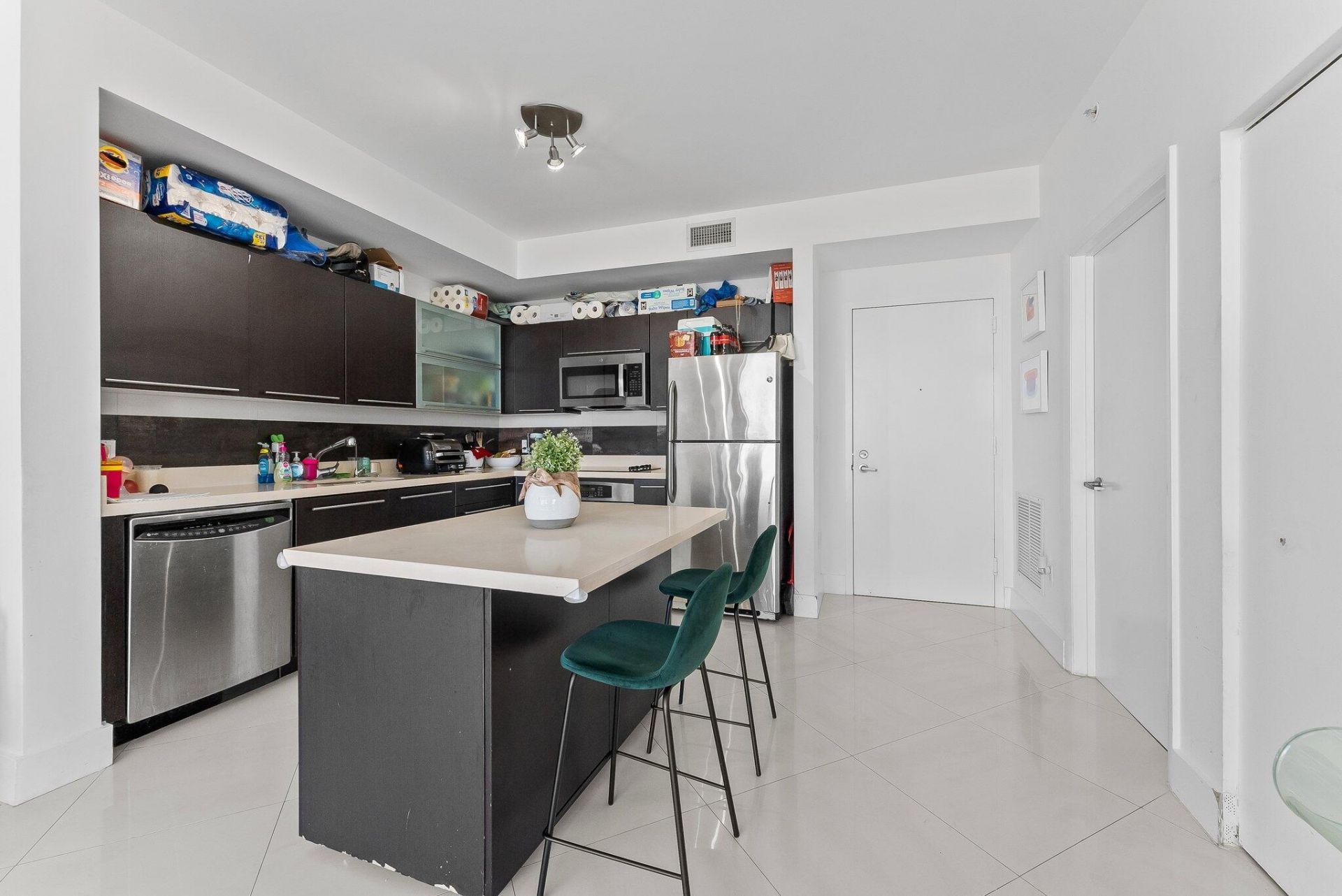 90 SW 3rd Street, Unit 1410, Miami, FL 33130 Photo