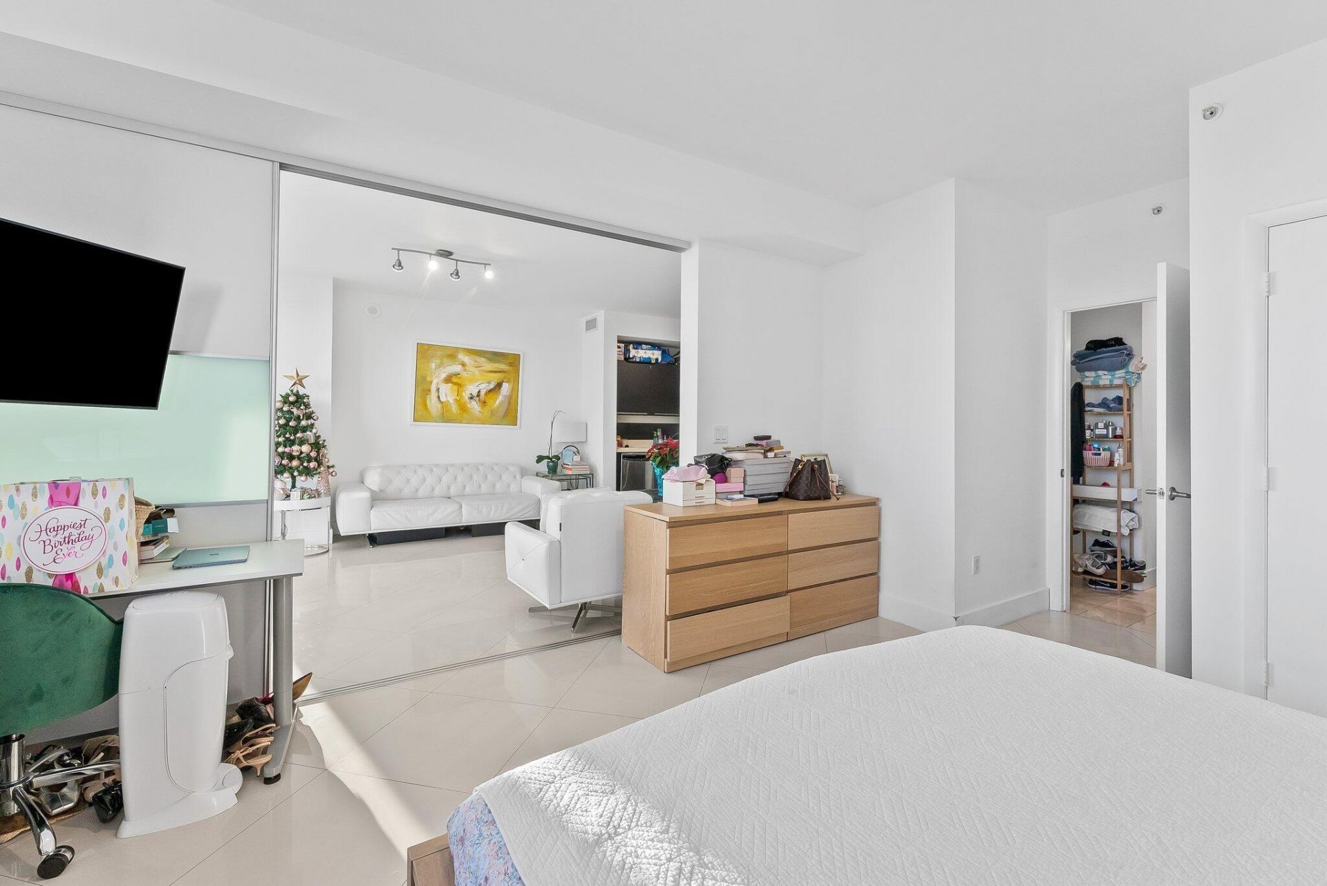 90 SW 3rd Street, Unit 1410, Miami, FL 33130 Photo