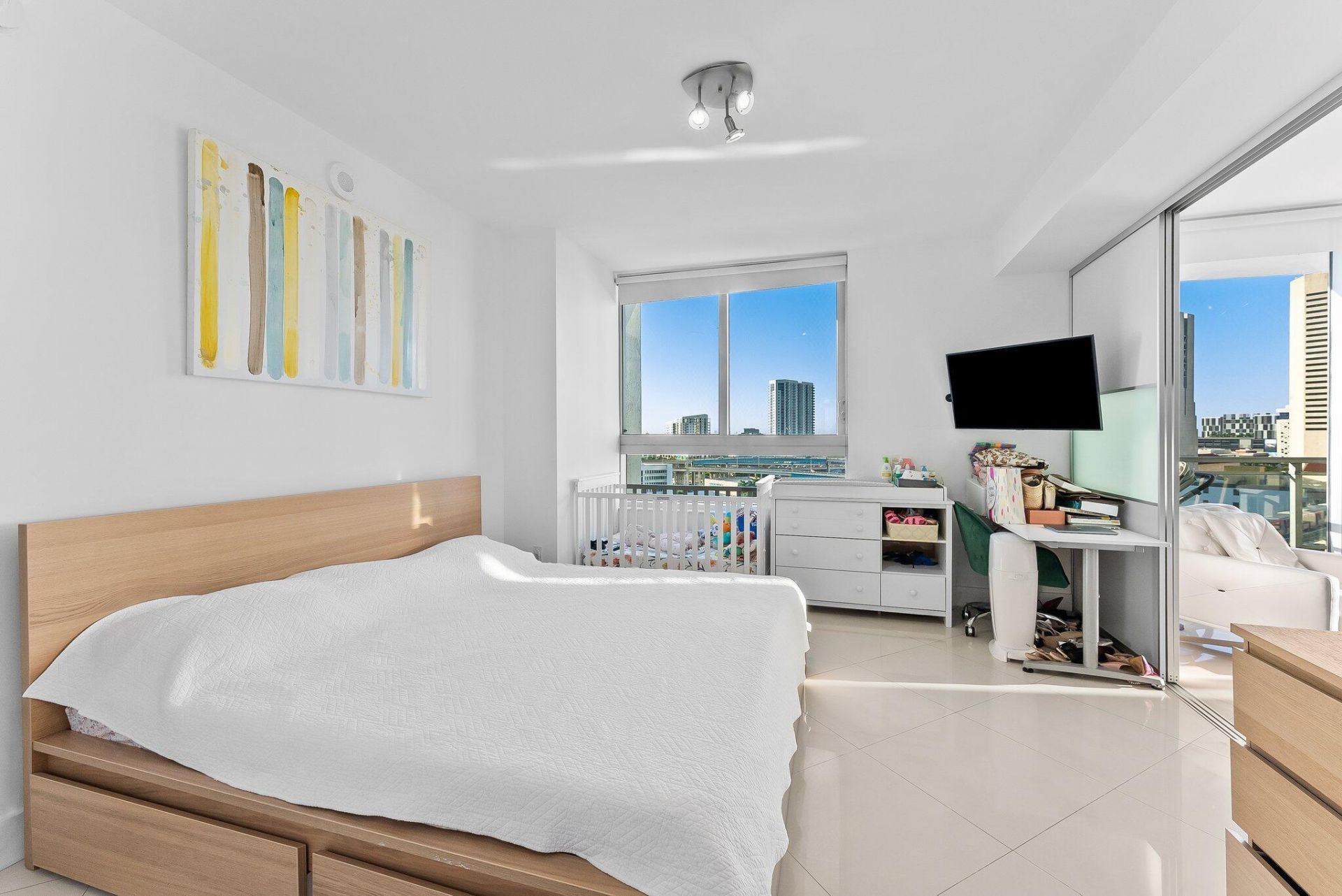 90 SW 3rd Street, Unit 1410, Miami, FL 33130 Photo