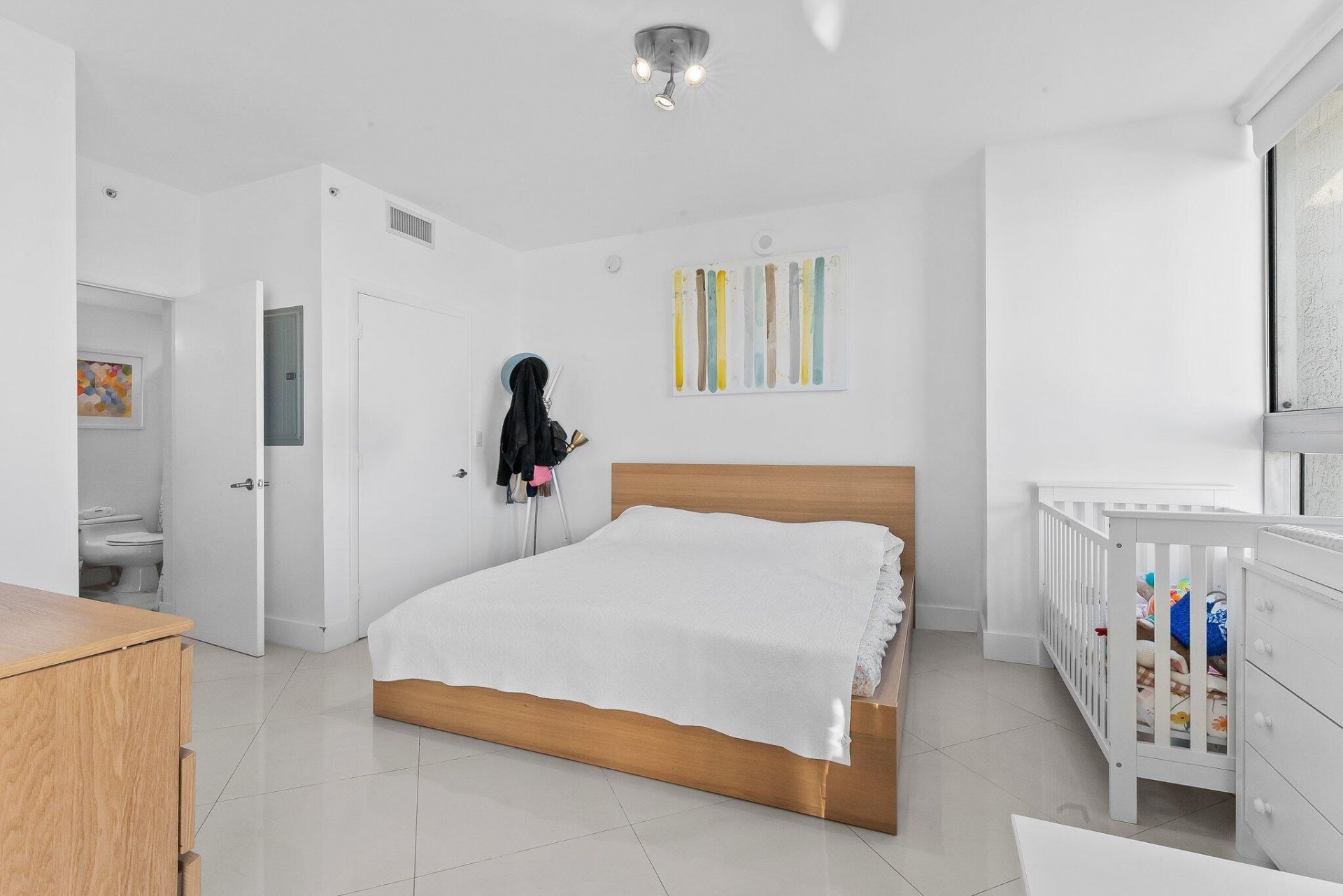 90 SW 3rd Street, Unit 1410, Miami, FL 33130 Photo