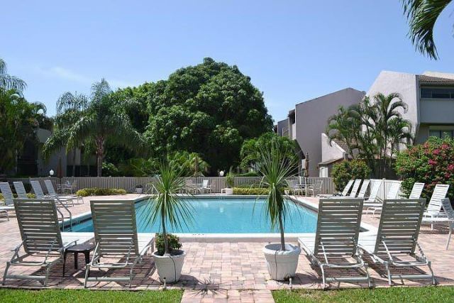 159 NW 70th Street, Unit 402, Boca Raton, FL 33487 Photo