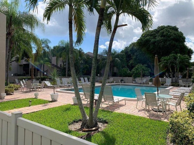 159 NW 70th Street, Unit 402, Boca Raton, FL 33487 Photo