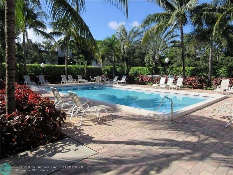 159 NW 70th Street, Unit 402, Boca Raton, FL 33487 Photo