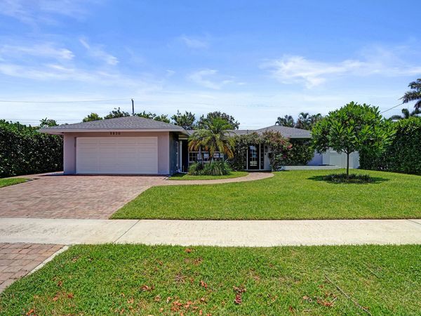 5830 NE 21st Terrace, Fort Lauderdale, FL 33308
