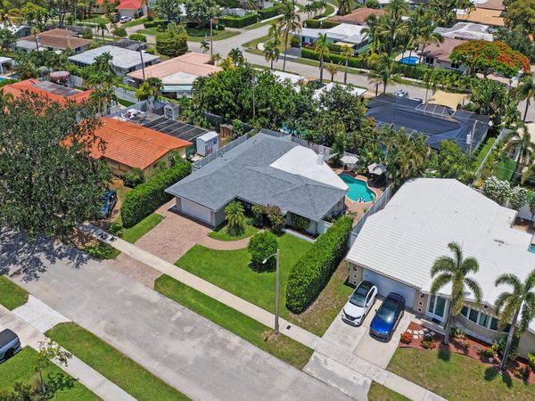 5830 NE 21st Terrace, Fort Lauderdale, FL 33308