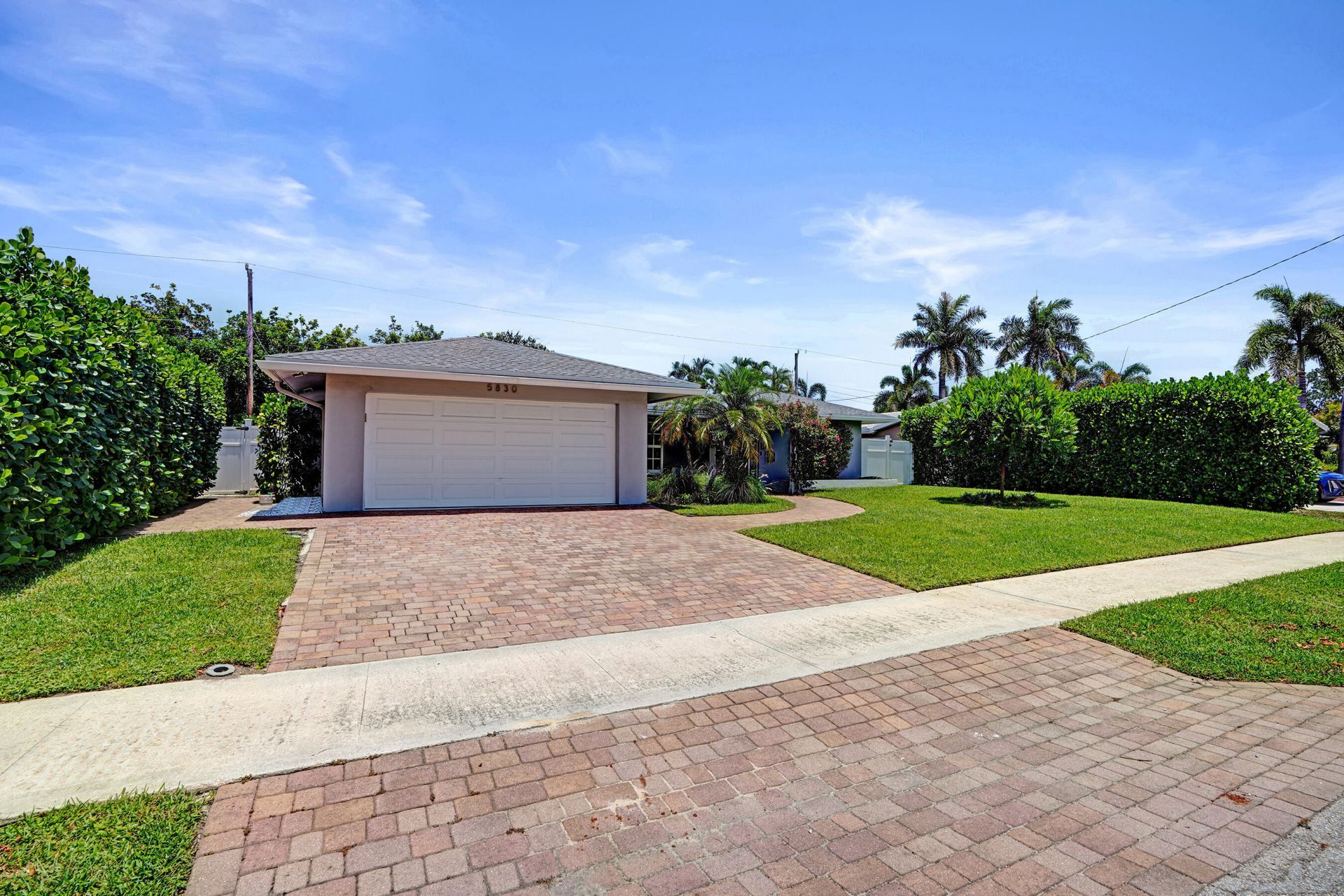 5830 NE 21st Terrace, Fort Lauderdale, FL 33308 Photo