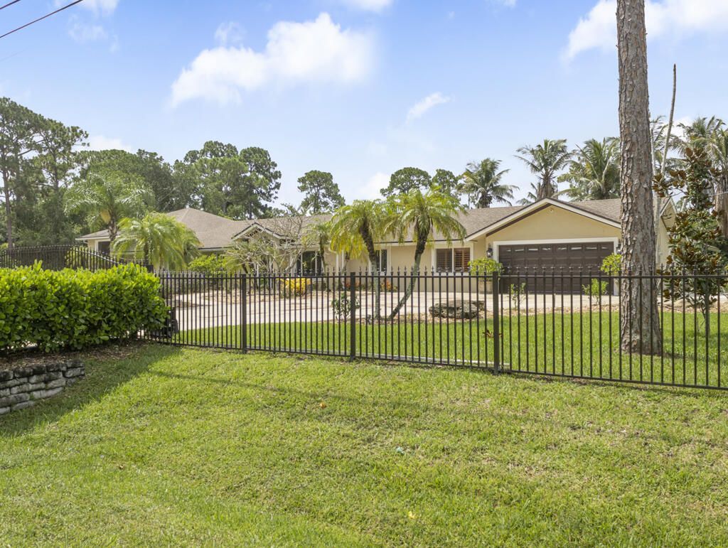 13676 N 85th Road N, West Palm Beach, FL 33412 Photo