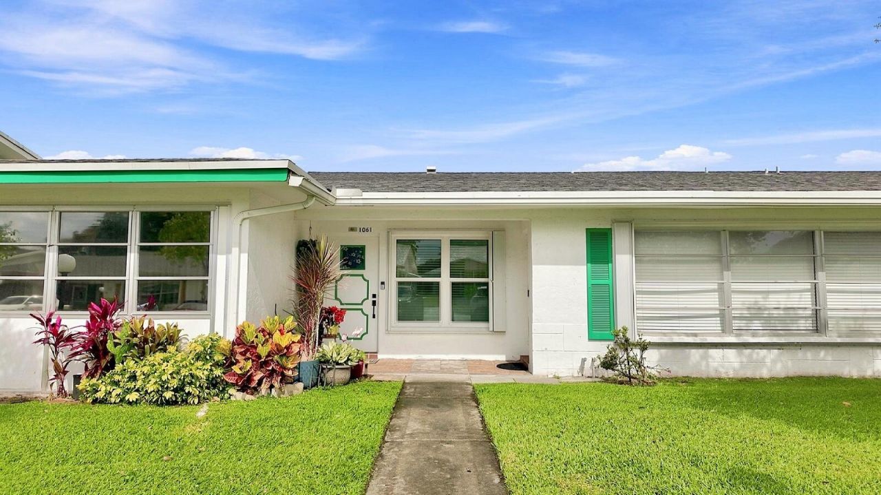 1061 NW 85th Terrace, Unit A111, Plantation, FL 33322 Photo
