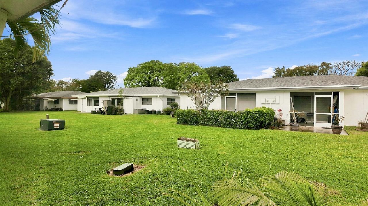 1061 NW 85th Terrace, Unit A111, Plantation, FL 33322 Photo
