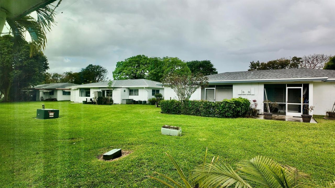 1061 NW 85th Terrace, Unit A111, Plantation, FL 33322 Photo