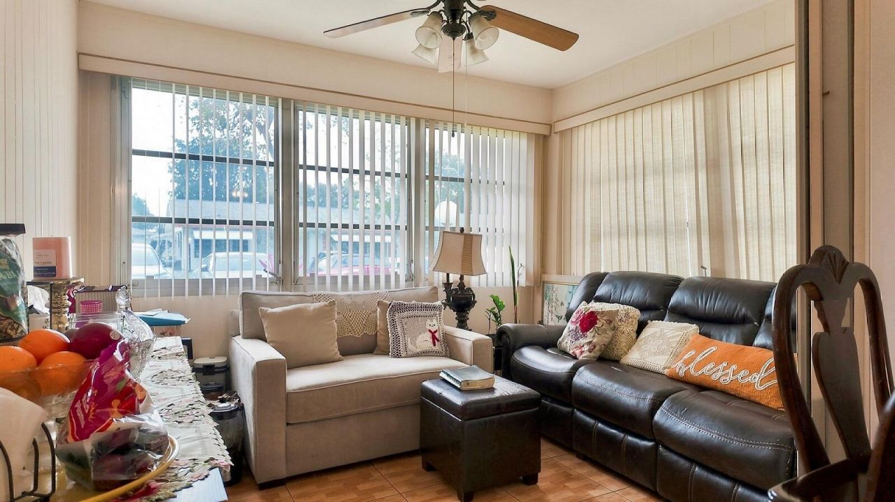 1061 NW 85th Terrace, Unit A111, Plantation, FL 33322 Photo