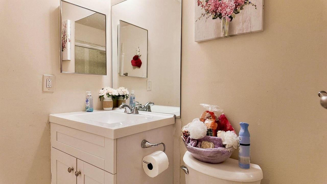 1061 NW 85th Terrace, Unit A111, Plantation, FL 33322 Photo