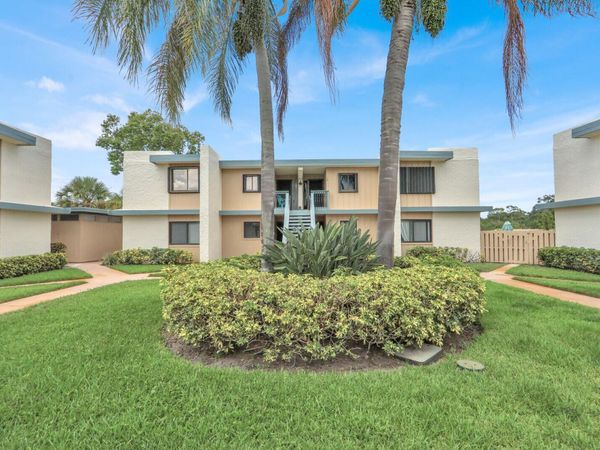 1551 NE 13th Terrace, Unit A9, Jensen Beach, FL 34957