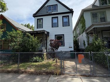 115 15th Street, Buffalo, NY 14213