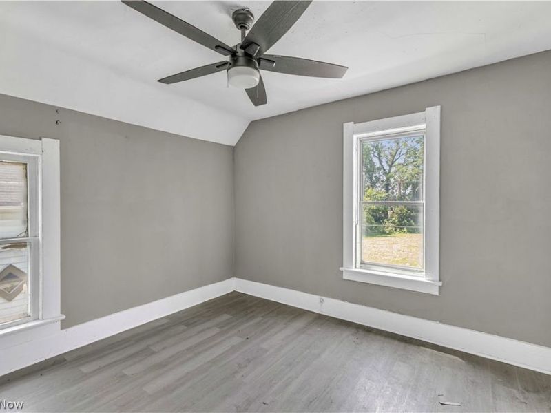 983 E 141st Street, Cleveland, OH 44110 Photo 20