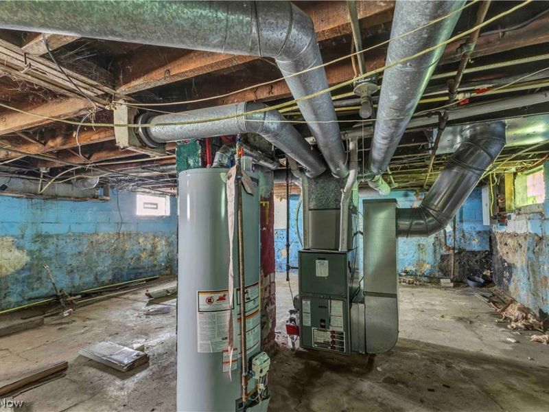 983 E 141st Street, Cleveland, OH 44110 Photo 27