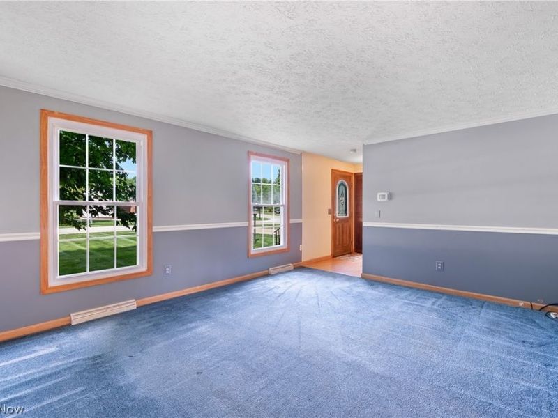 2329 Oak Point Drive , Akron, OH 44321 Photo 4