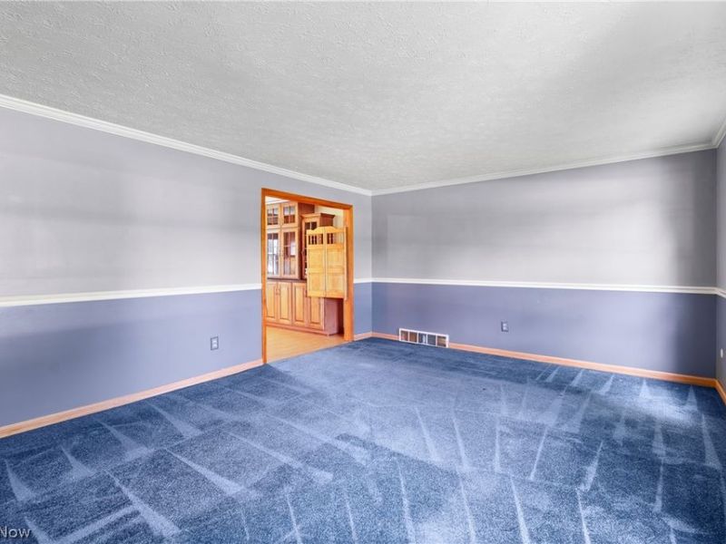 2329 Oak Point Drive , Akron, OH 44321 Photo 5