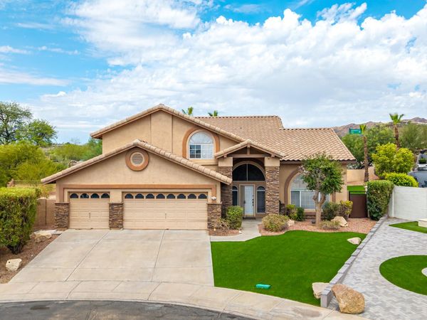 1502 E Windmere Drive, Phoenix, AZ 85048