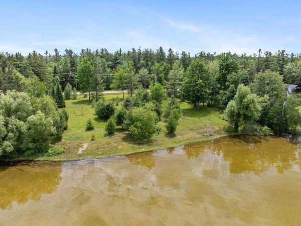 7505 Channel Road, Petoskey, MI 48770