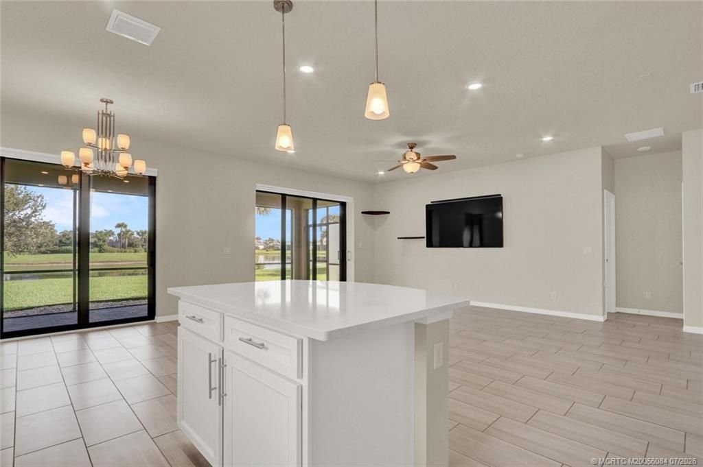 466 SE Vallarta Drive , Port Saint Lucie, FL 34984 Photo