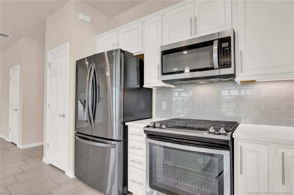 466 SE Vallarta Drive , Port Saint Lucie, FL 34984 Photo