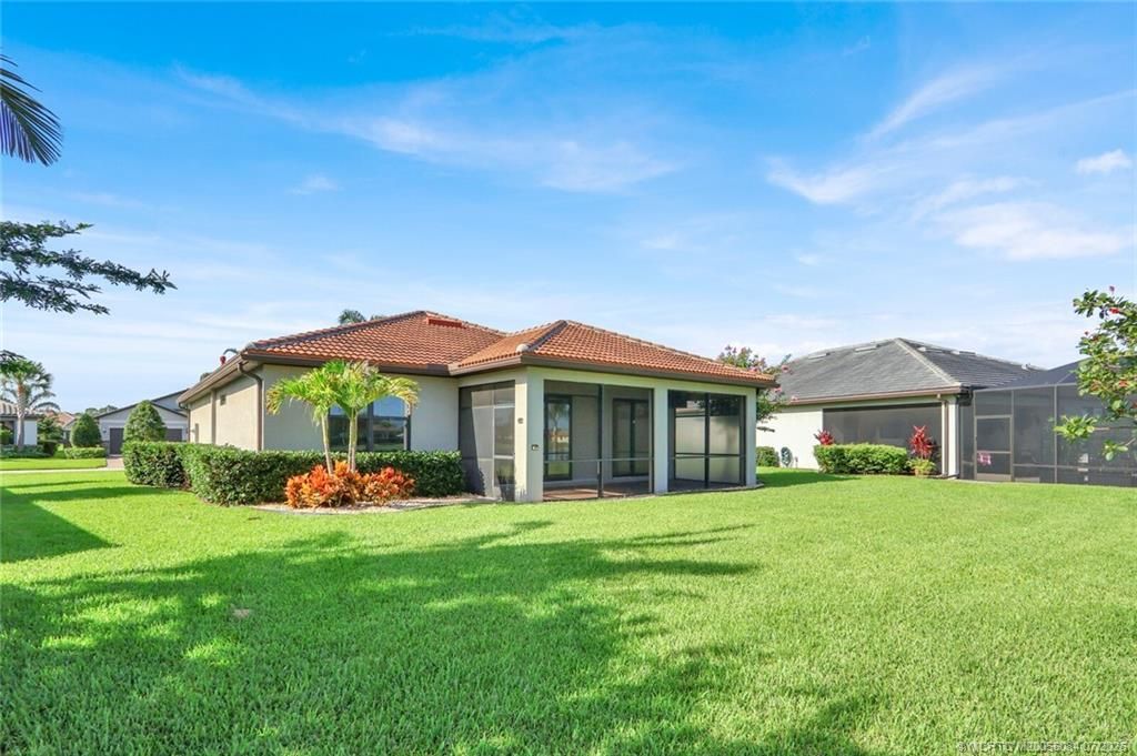 466 SE Vallarta Drive, Port Saint Lucie, FL 34984 Photo