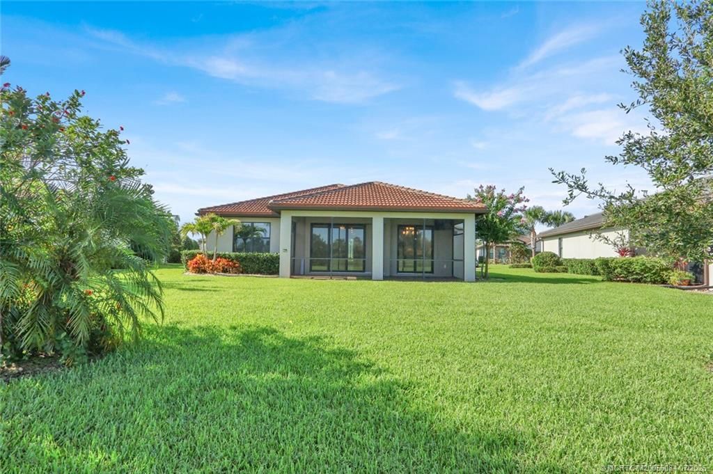 466 SE Vallarta Drive , Port Saint Lucie, FL 34984 Photo