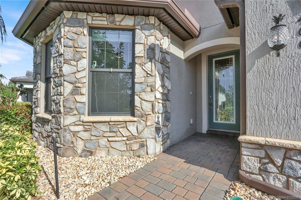 466 SE Vallarta Drive, Port Saint Lucie, FL 34984 Photo