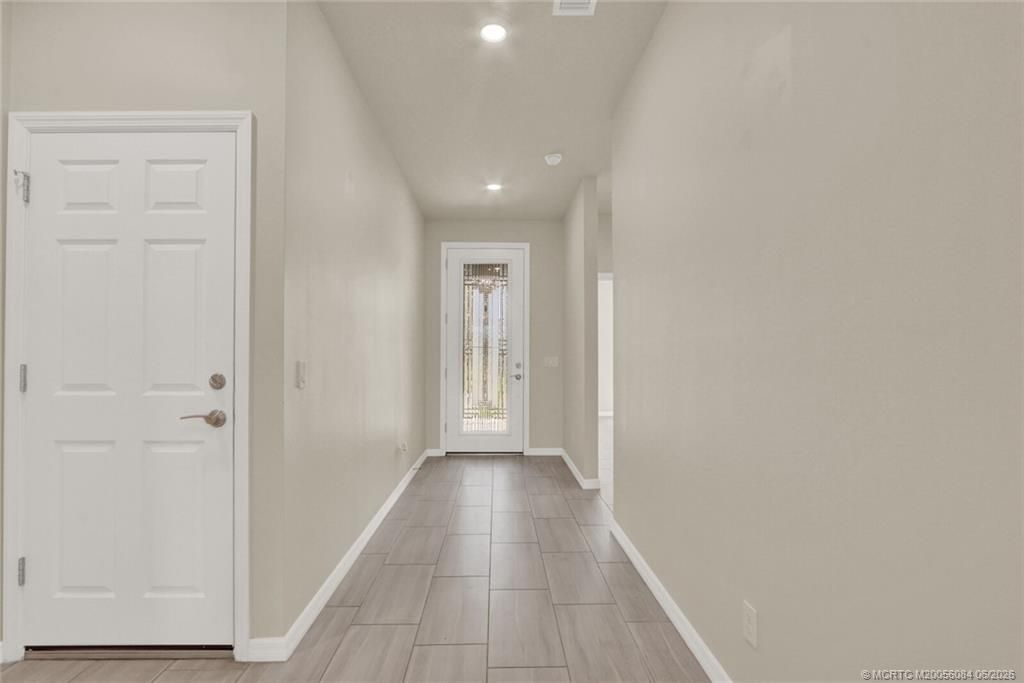 466 SE Vallarta Drive , Port Saint Lucie, FL 34984 Photo