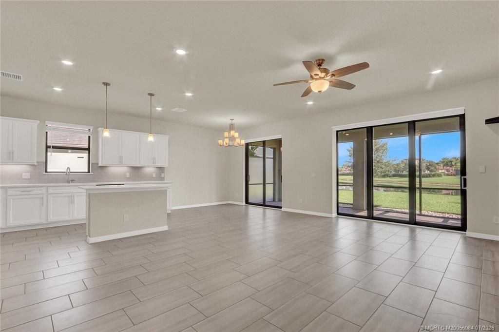 466 SE Vallarta Drive , Port Saint Lucie, FL 34984 Photo