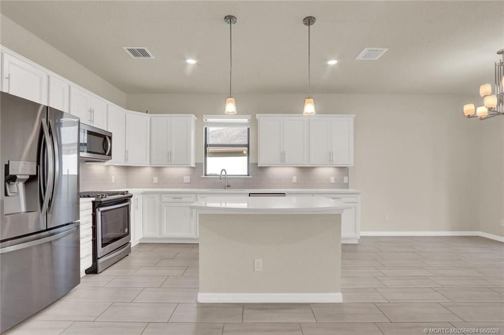 466 SE Vallarta Drive , Port Saint Lucie, FL 34984 Photo