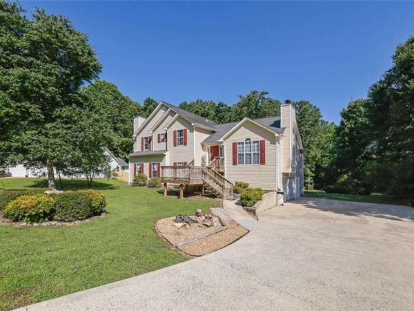 163 Depot Dr , Dawsonville, GA 30534