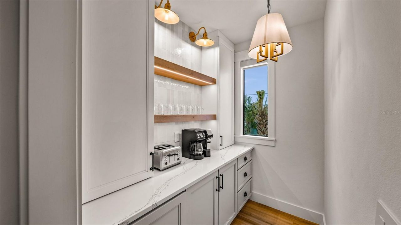 1142 Windsong Lane, Unit A, Sarasota, FL 34242 Photo