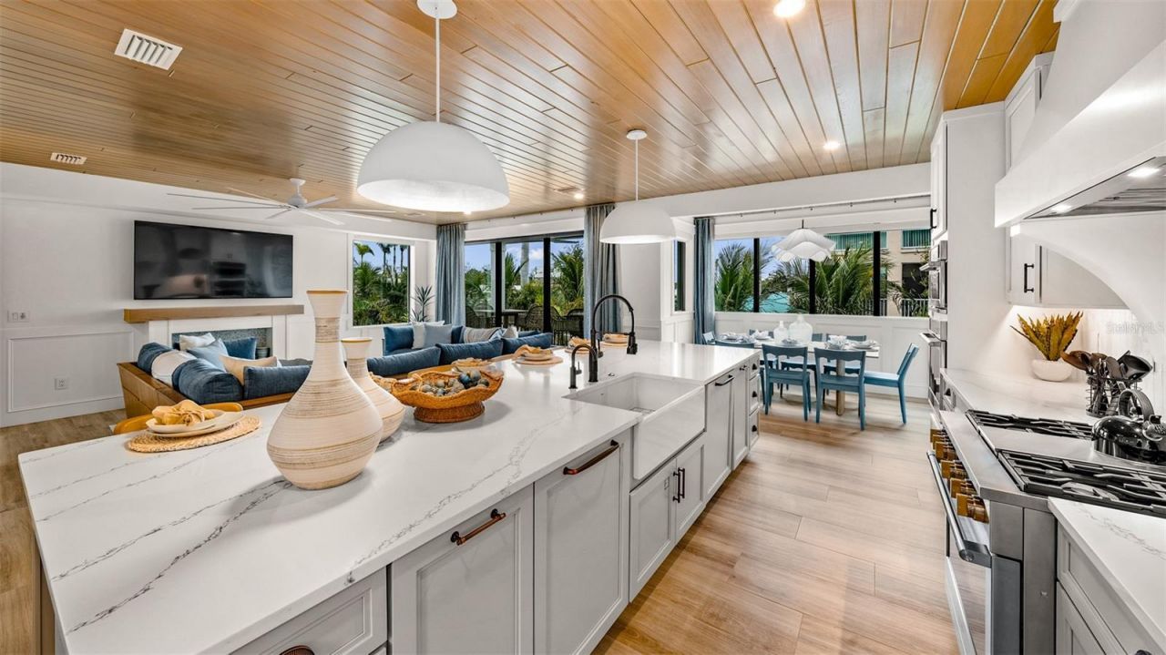 1142 Windsong Lane, Unit A, Sarasota, FL 34242 Photo