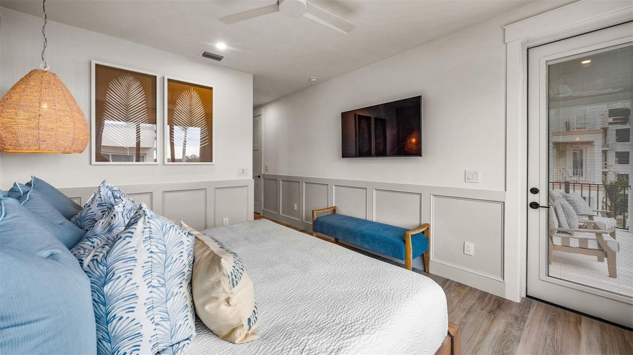 1142 Windsong Lane, Unit A, Sarasota, FL 34242 Photo