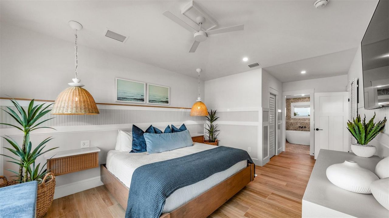 1142 Windsong Lane, Unit A, Sarasota, FL 34242 Photo