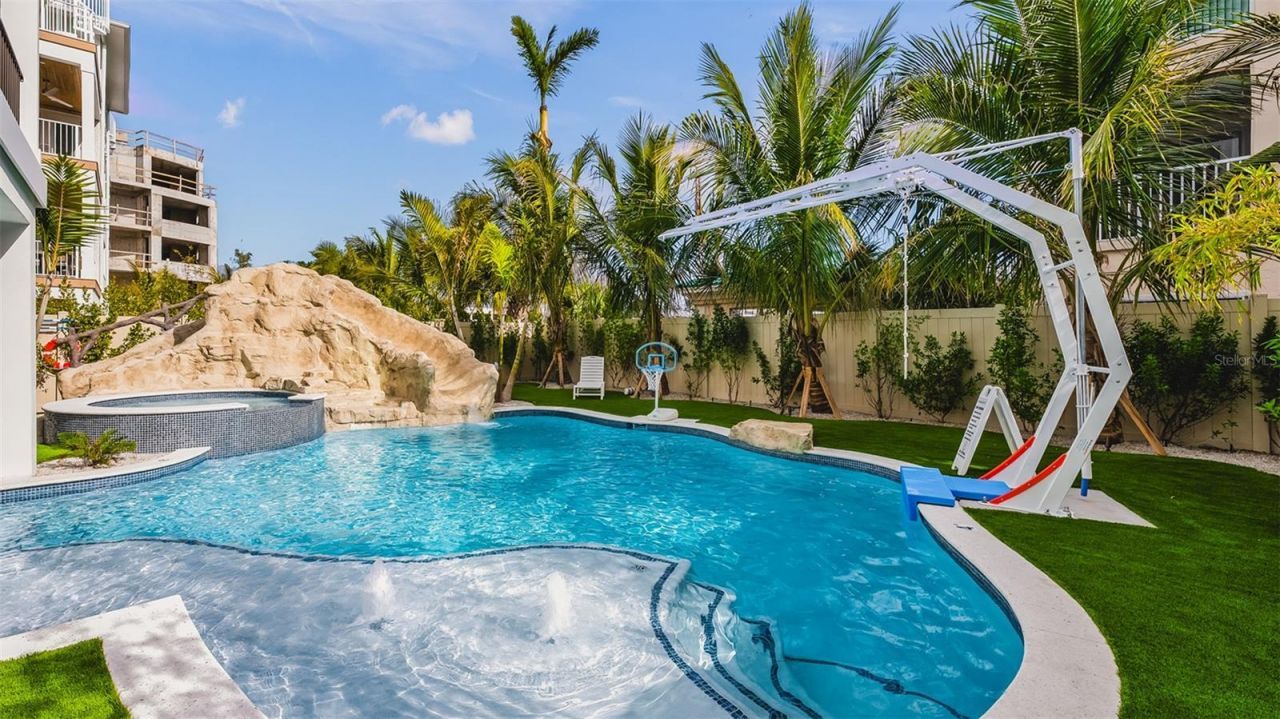1142 Windsong Lane, Unit A, Sarasota, FL 34242 Photo