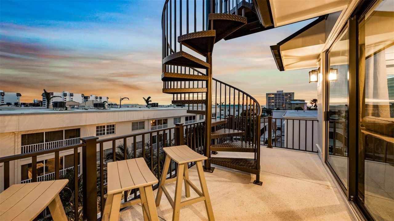 1142 Windsong Lane, Unit B, Sarasota, FL 34242 Photo
