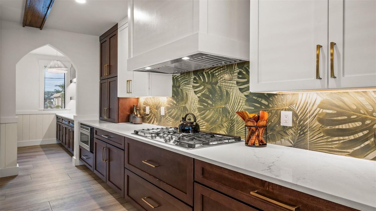 1142 Windsong Lane, Unit B, Sarasota, FL 34242 Photo