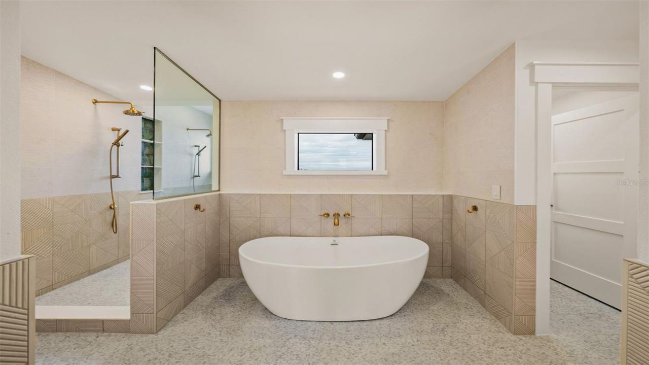 1142 Windsong Lane, Unit B, Sarasota, FL 34242 Photo