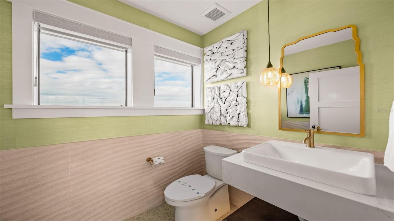 1142 Windsong Lane, Unit B, Sarasota, FL 34242 Photo