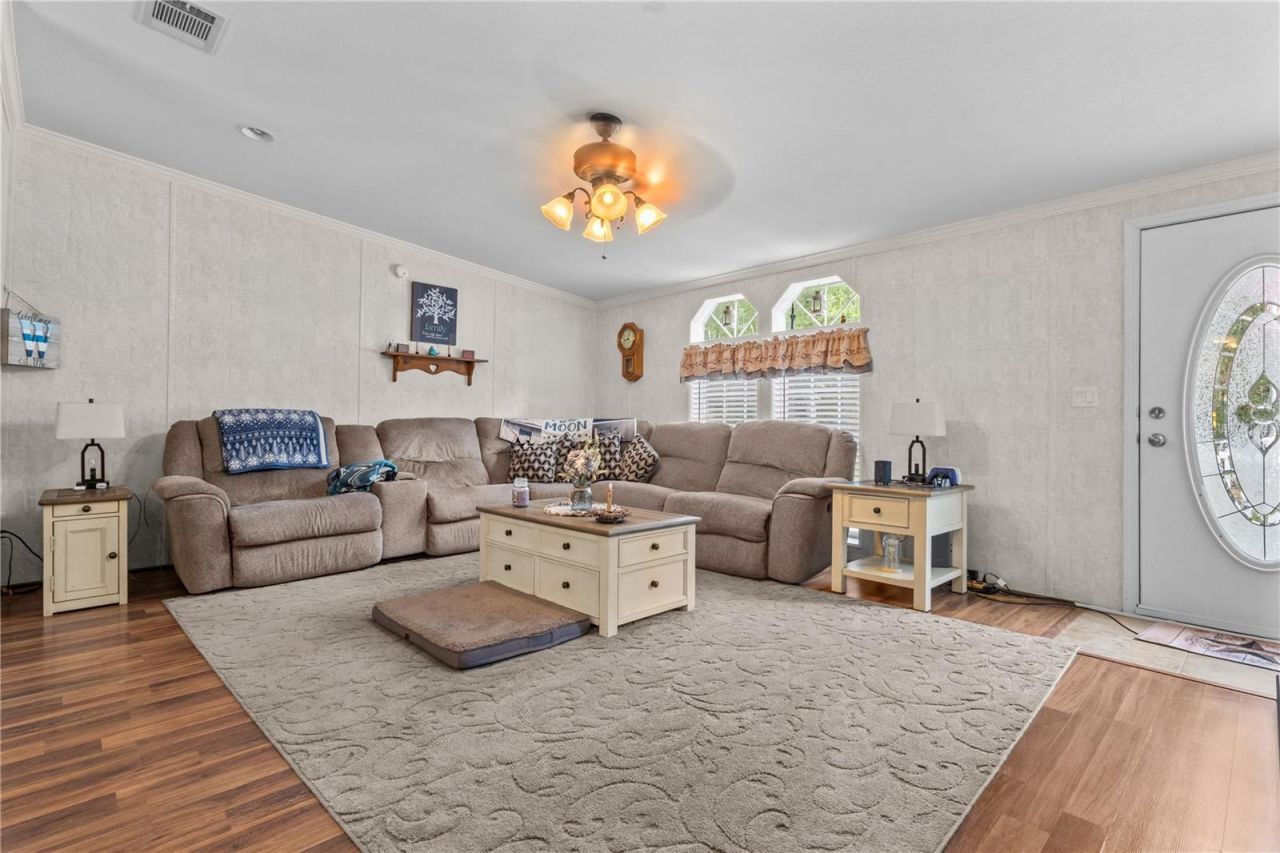 6679 NW 27th Place , Bell, FL 32619 Photo